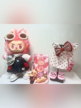 It’s “Love” BIE Labubu in 2 Full Fits + Handmade Mini Resin Charms Platter!